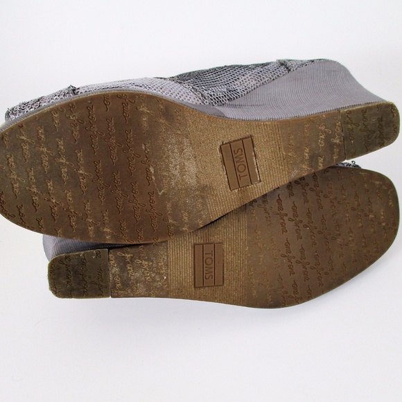 Toms 8 Wedge Peep Toe Stella Sequin Silver Dance - Picture 8 of 8